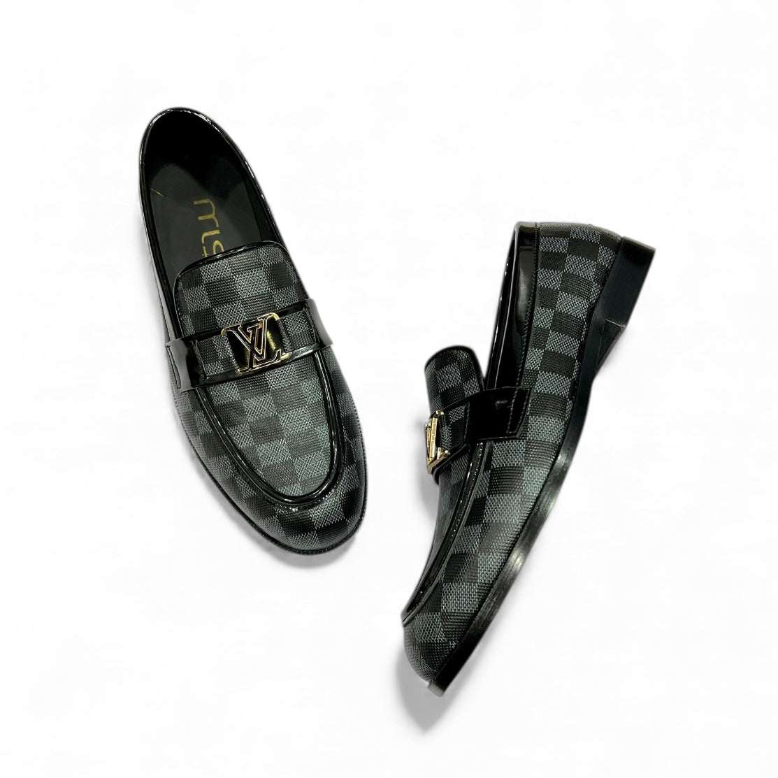 Premium Black 1721