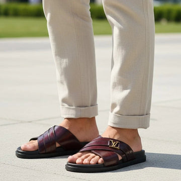 CASUAL BROWN  LV SLIPPER