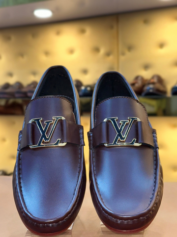 https://mlsstore.pk/products/brown-classic-loafers