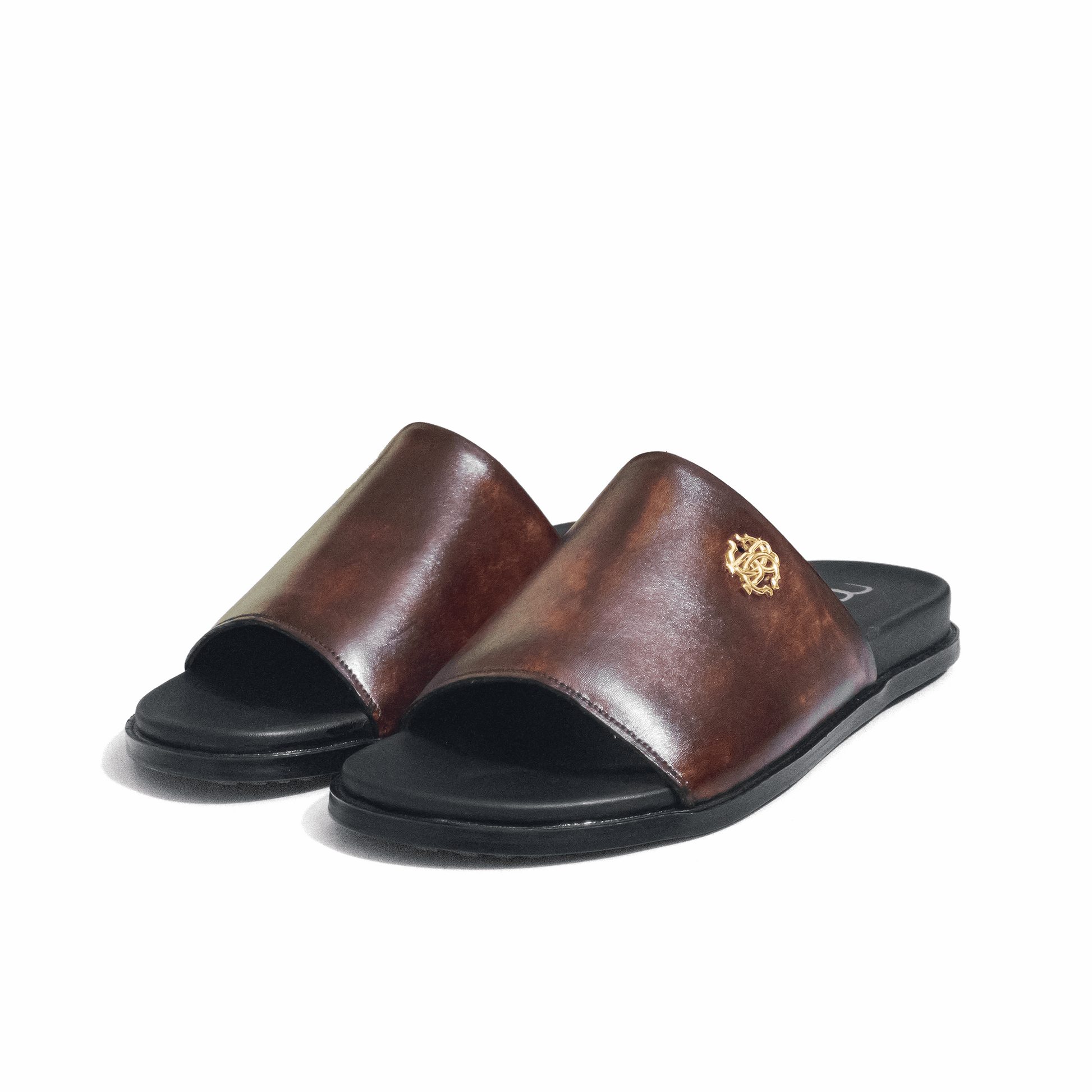 https://mlsstore.pk/products/brown-slippers-536