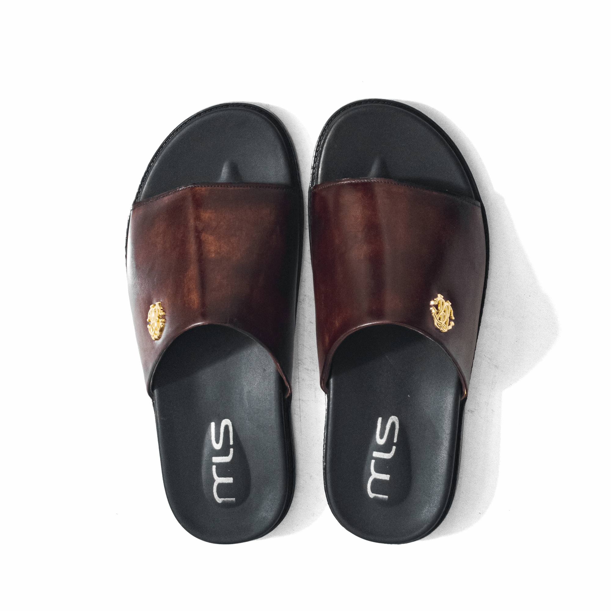 BROWN SLIPPERS 536