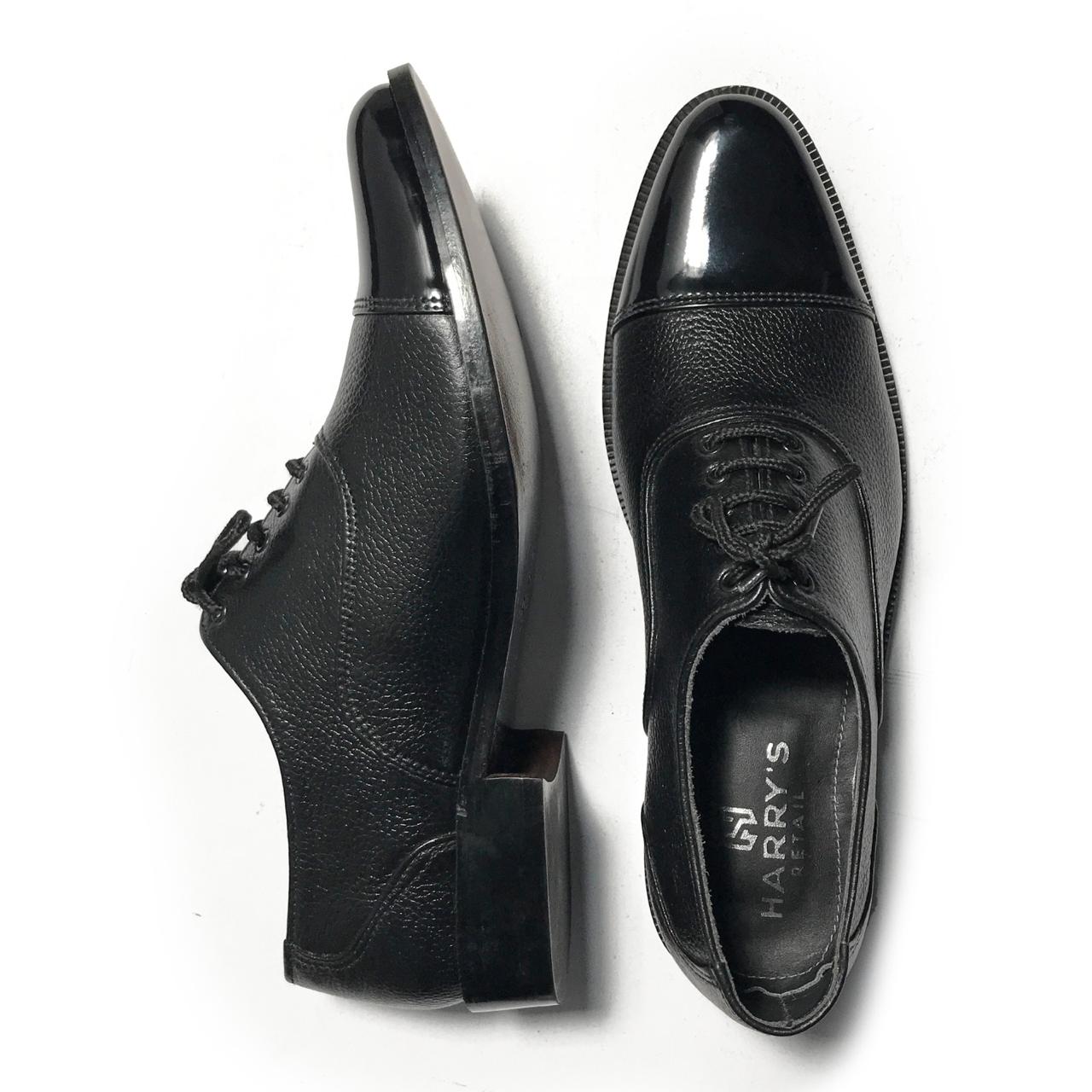 BLACK LACED FORMALS