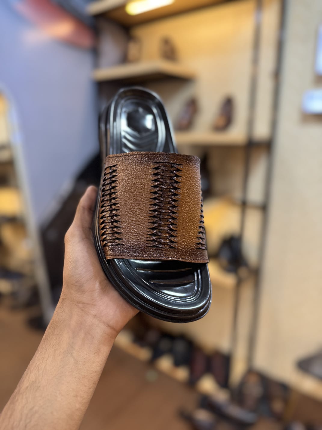 Mls BROWN 008
