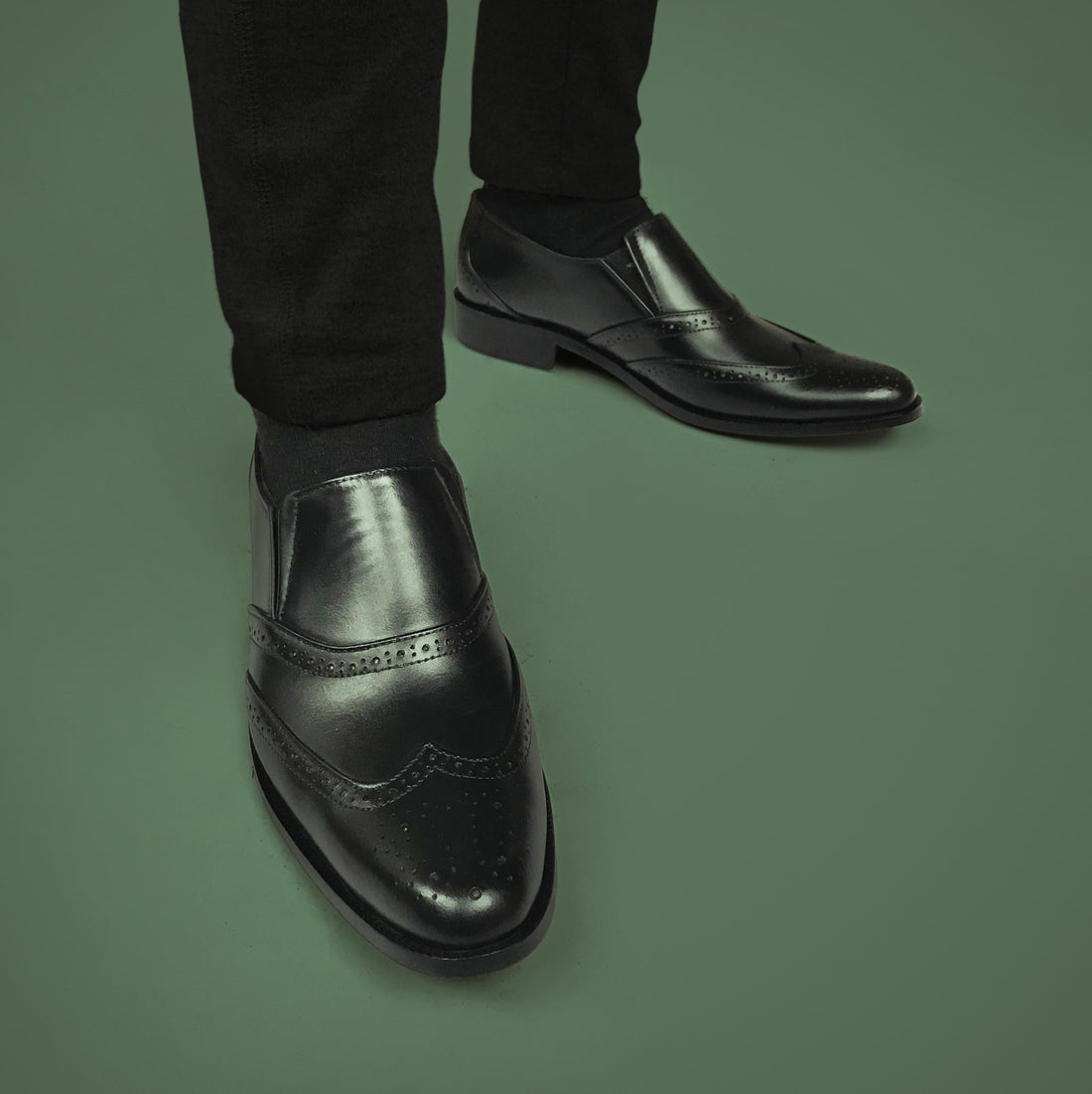 BROK  SLIP-ONS BLACK 9988 - MLS Store