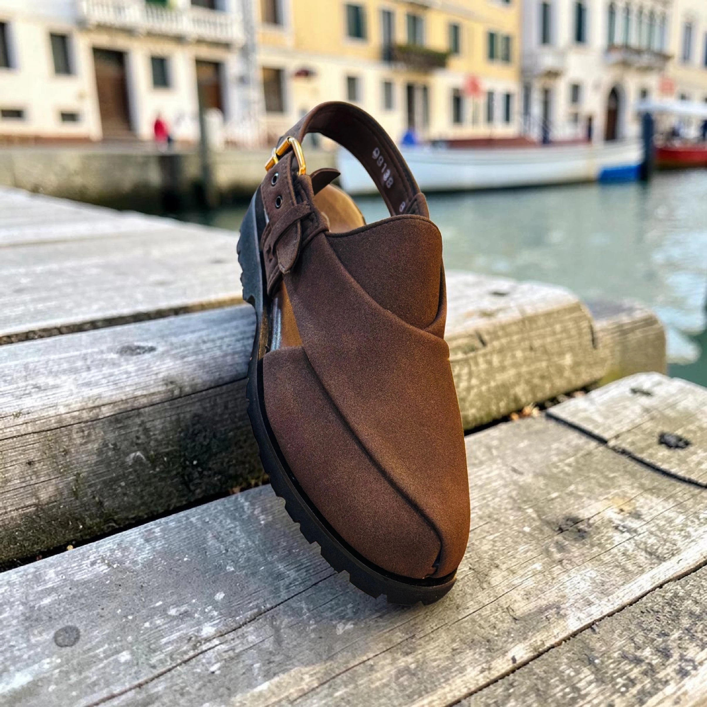 BROWN SUEDE KHERI