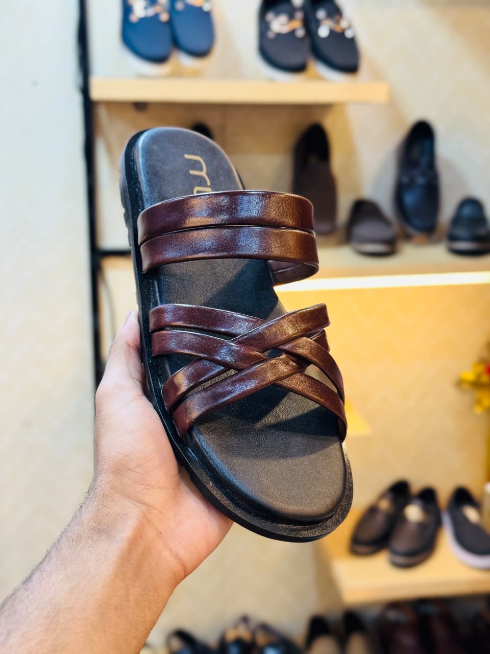 Mls BROWN 587